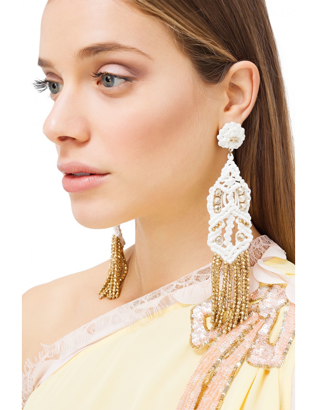 Elisabetta Franchi - Earrings with macrame in ivory