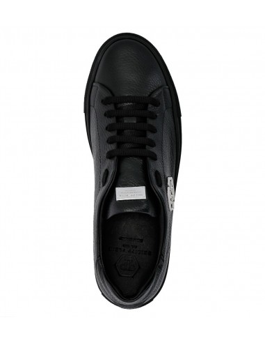 Zapatillas elegantes con logotipo